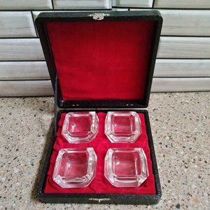 Vintage Set of 4 Crystal Salt Cellars in Case